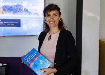 Д-р Марина Стефанова представи книгата „Отчитане на устойчивостта на предприятията“