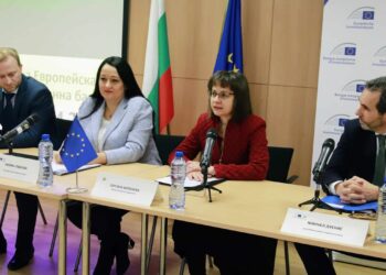 ЕИБ дава 115 млрд. евро за зелени инвестиции до 2027 г.