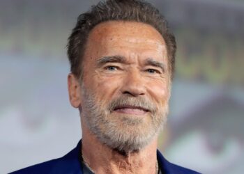 Арнолд Шварценегер: „Извънредната ситуация изисква действия“