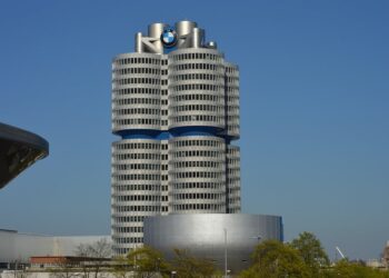 BMW е намалила въглеродните емисии с 9% през 2022 г