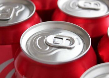 Coca-Cola засилва пилотните проекти за опаковки за многократна употреба