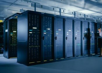 IT компаниите и облачните услуги изостават по пътя към устойчивостта