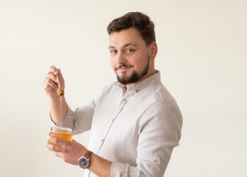 „TELUS Дни на подкрепа“ допринася за устойчивото развитие на пчеларския сектор у нас