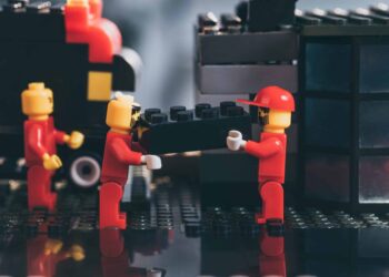 Lego се отказа от плановете си да прави рециклирани пластмасови тухли