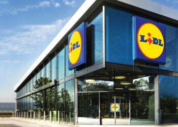 Lidl премина изцяло към зелена енергия