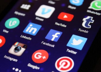 Обвиниха Twitter в незаконно съкращаване на служители