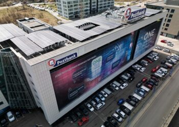 Пощенска банка изгради собствена фотоволтаична електроцентрала