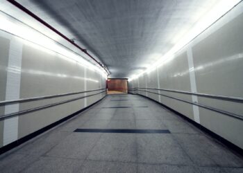 Норвегия строи най-дългия тунел за пешеходци и велосипедисти в света