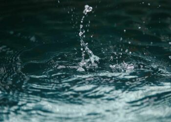 Водната криза и устойчивото управление на водата