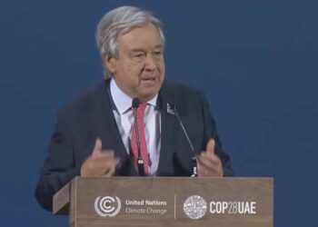 Гутериш на COP28: Изходът е един – край на изкопаемите горива