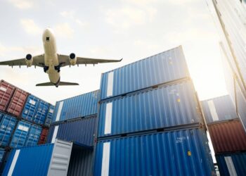 Зеленият водород е единственият път за декарбонизацията на авиацията и корабоплаването