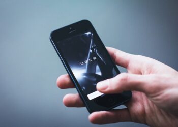 Нов закон дава права на работещите в онлайн компании в ЕС