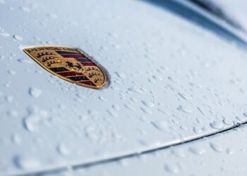 Porsche планира да използва стомана с намалени емисии на CO2