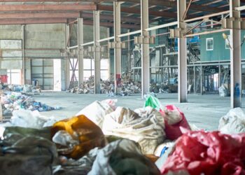 EП подкрепи закона за намаляване на хранителните и текстилните отпадъци