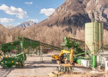 ООН: Добивът на суровини ще нарасне с 60% до 2060 г.