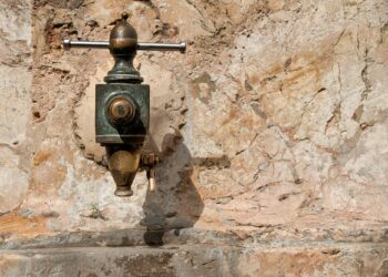 Европейската комисия се отказва от Инициативата за водоустойчивост