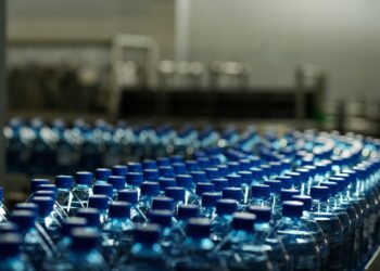 минерална вода, бутилирана вода