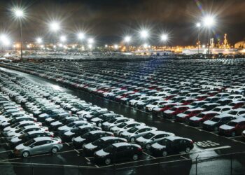 автомобилната индустрия