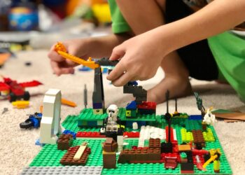 LEGO