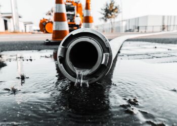 докладване на водите
