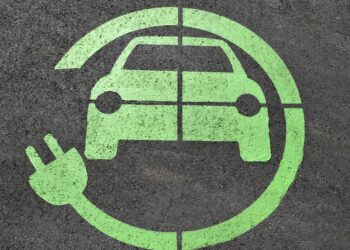 BMW ускорява кръговата икономика с нов център за батерии